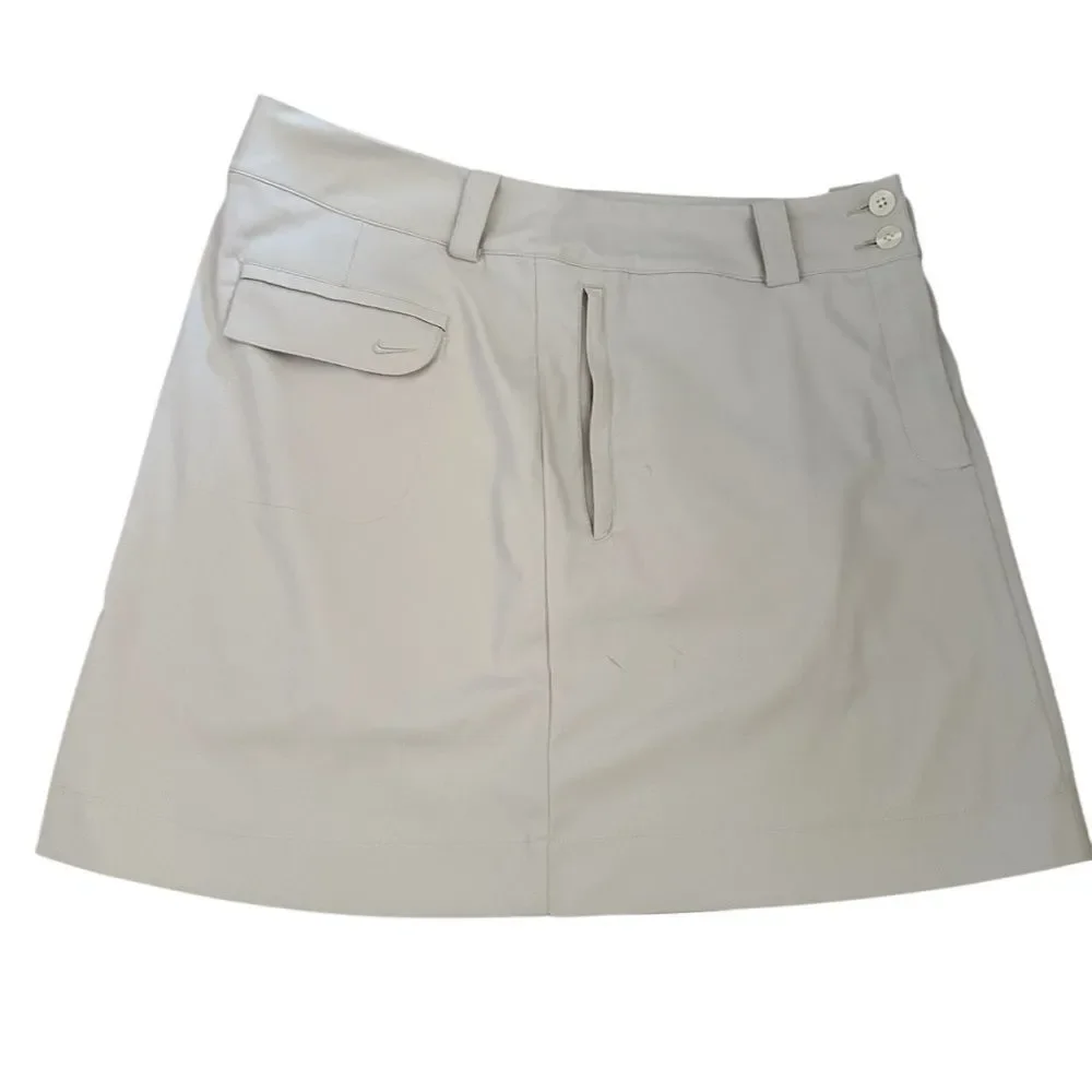 Nike Beige Golf Skort ~ 2 button zipped closure ~ side and back pockets ~ size M - Picture 3 of 12